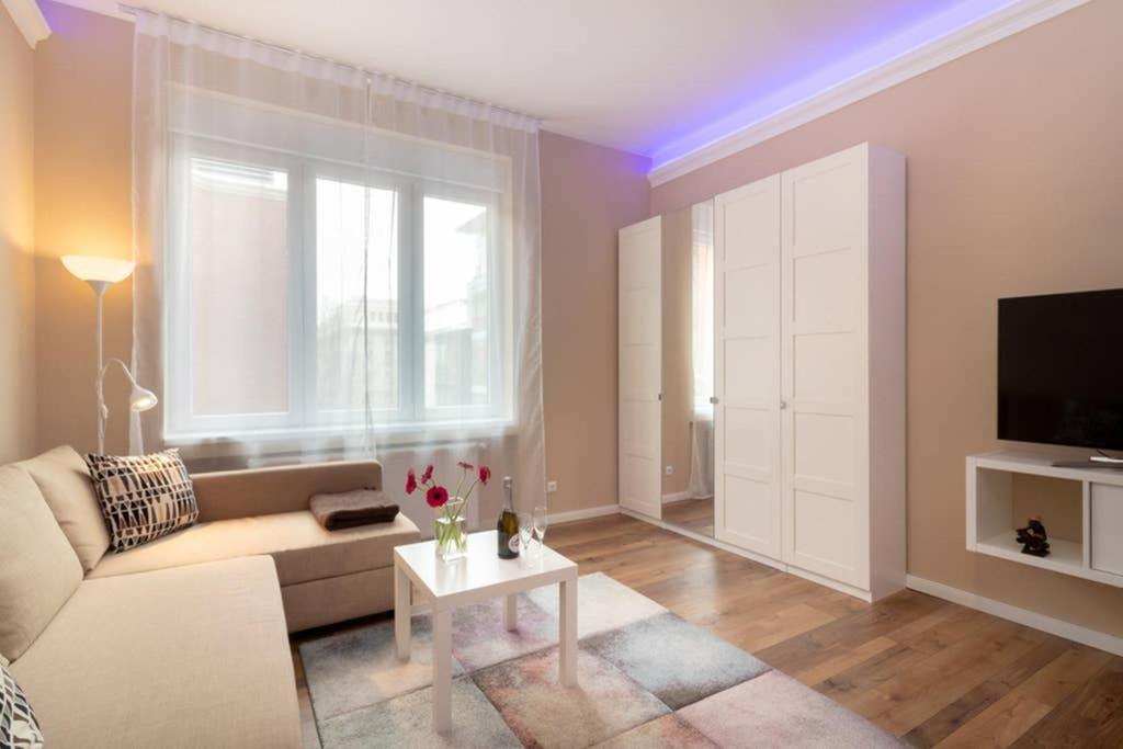 Nice And Cozy Apartment Next To The Parliament บูดาเปสต์ ภายนอก รูปภาพ